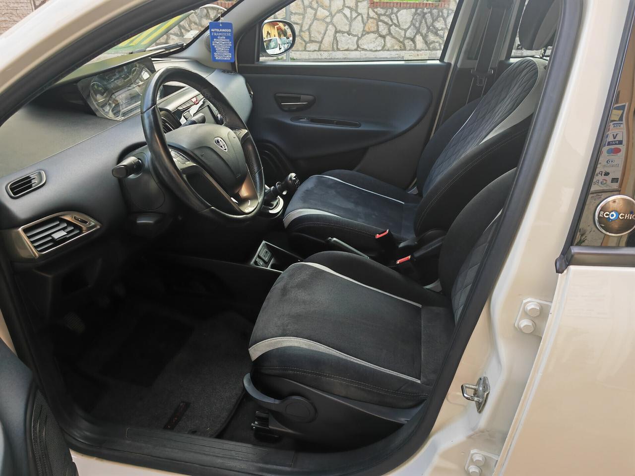 LANCIA YPSILON 1.2 BENZINA GPL ECOCHIC CV69 KW51 GOLD