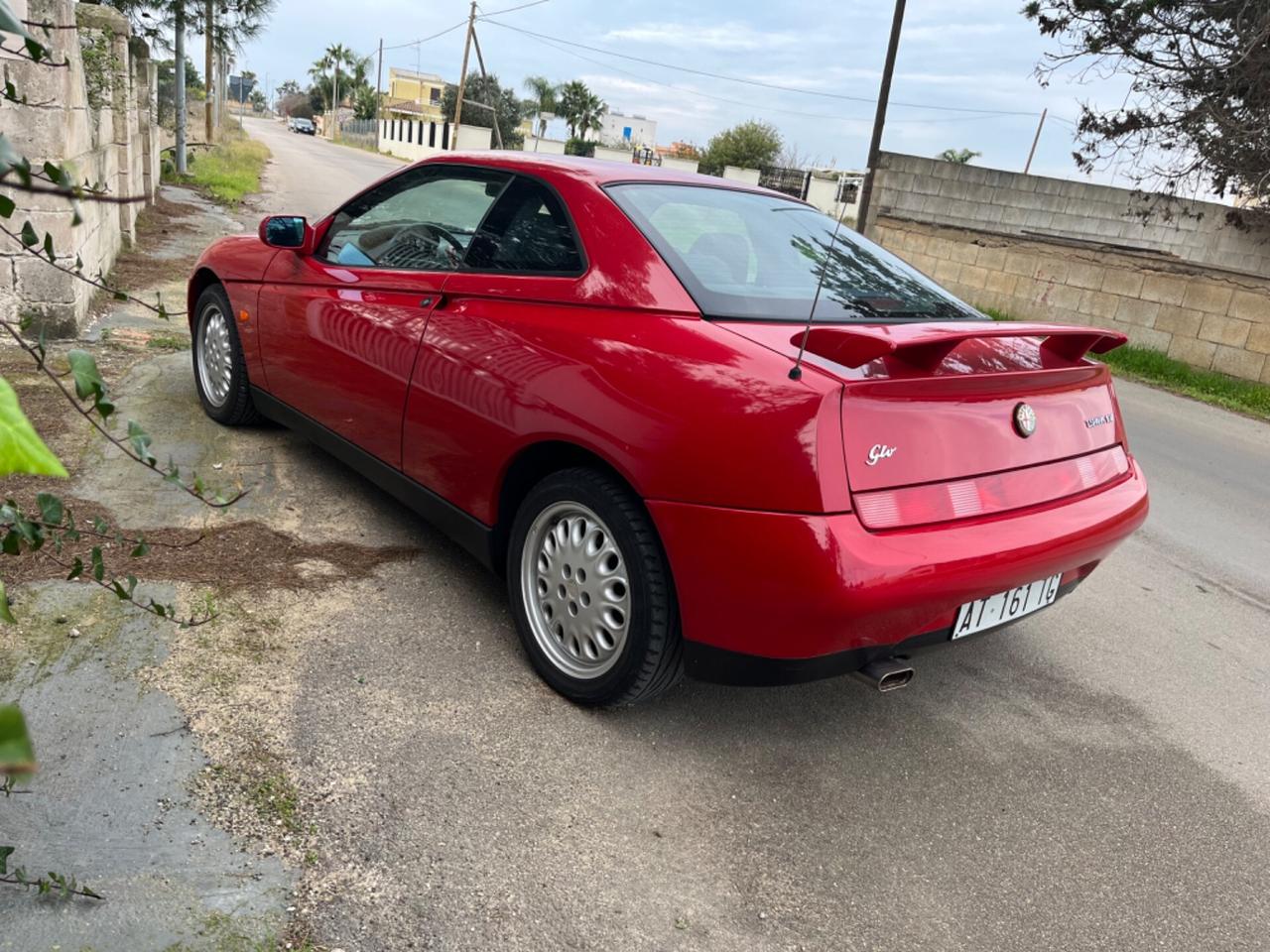 Alfa Romeo GTV 2.0i 16V Twin Spark cat