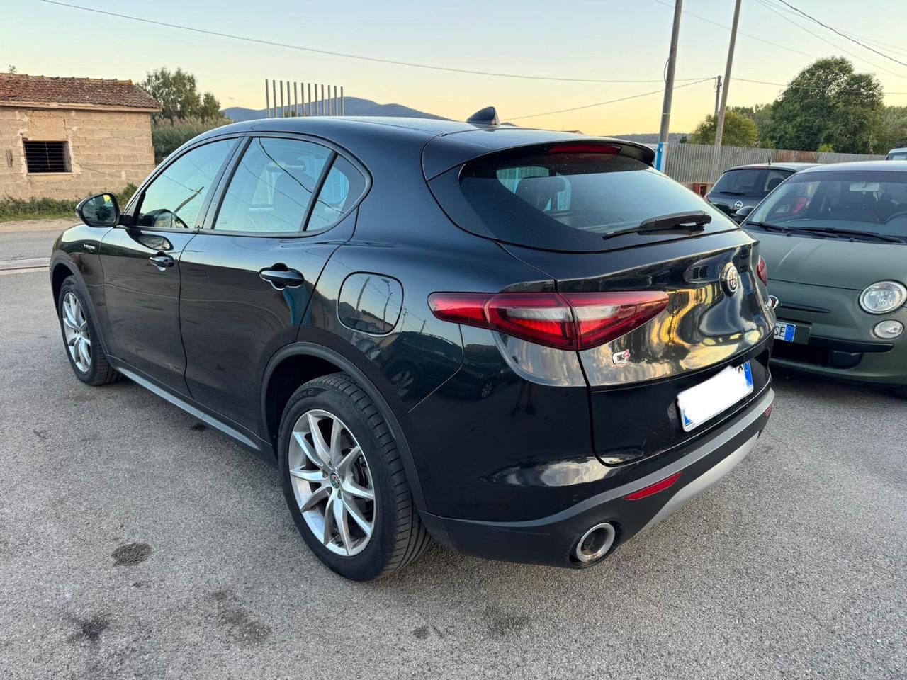 Alfa Romeo Stelvio 2.2 Turbodiesel 210 CV AT8 Q4 Super