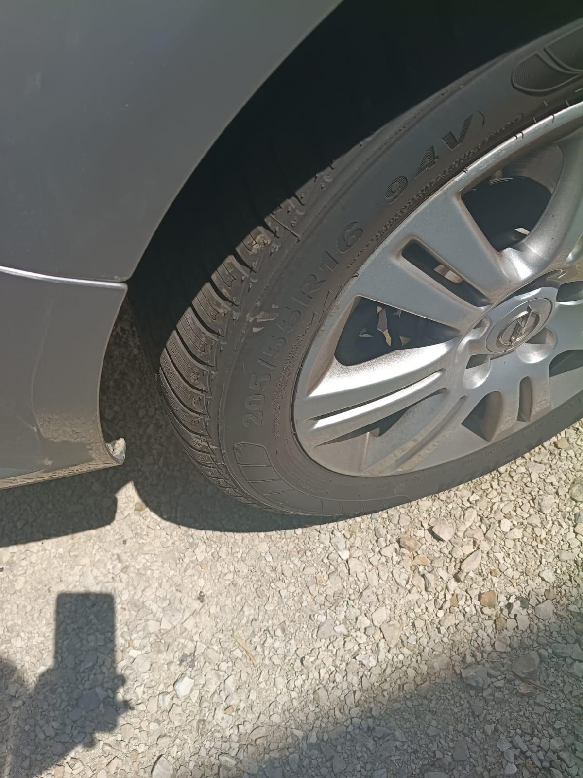 Opel Zafira 1.6 16V ecoM 94CV Cosmo 7 POSTI METANO