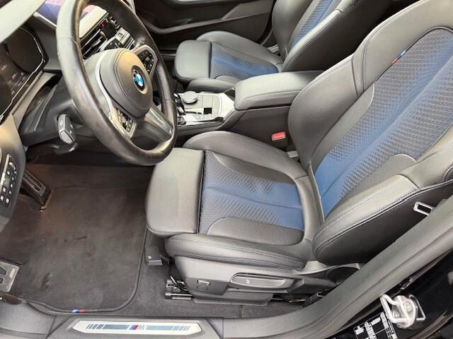 Bmw 116 116d 5p. Msport