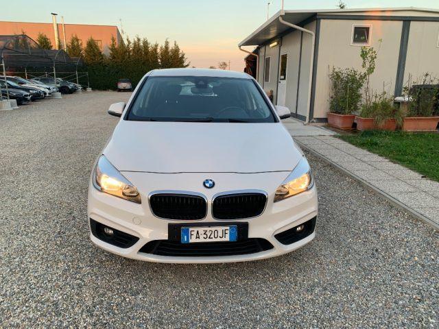 BMW 218 d Active Tourer Advantage