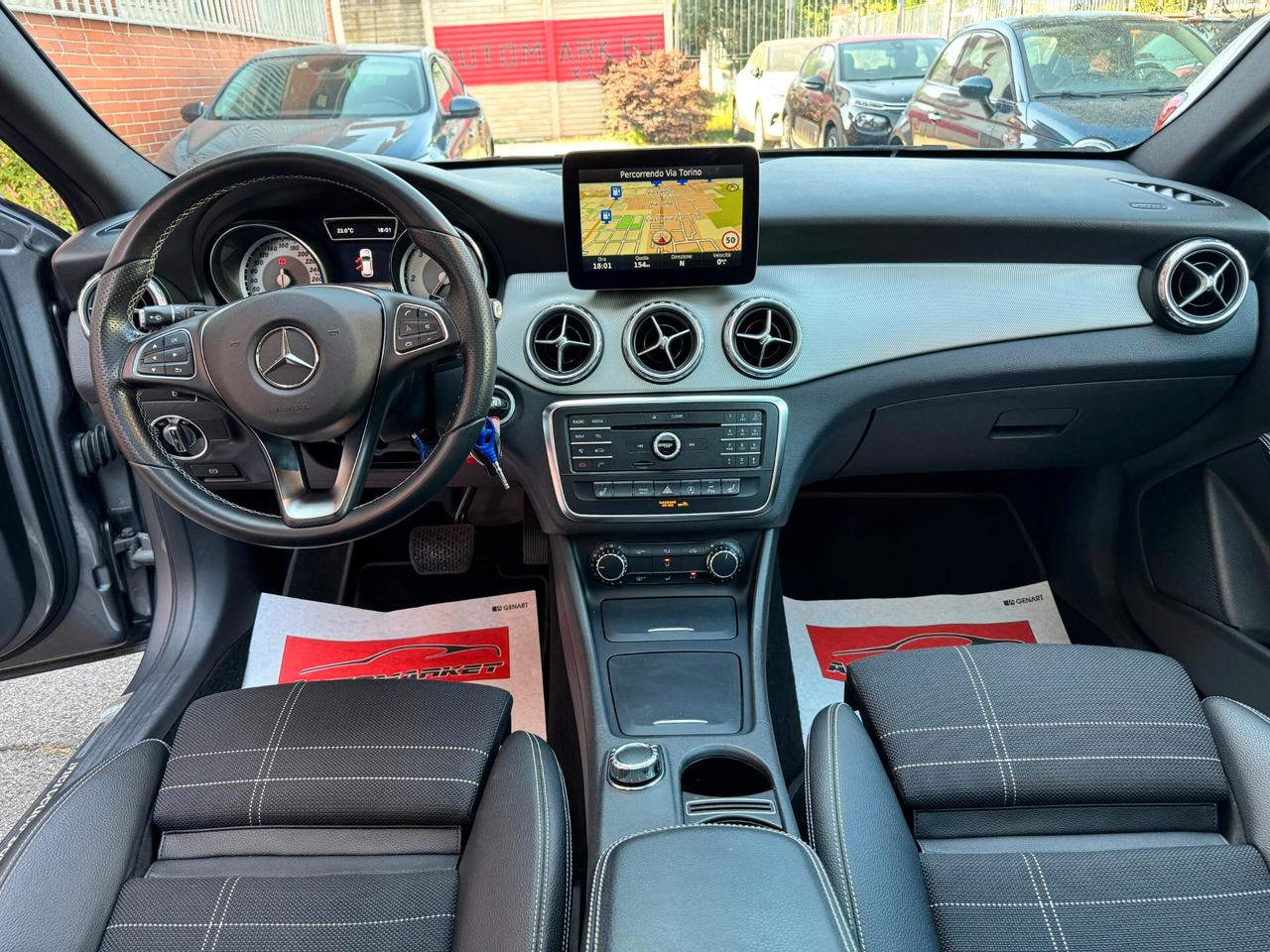 Mercedes-benz GLA 180 GLA 180d 110cv Automatic Premium TETTP