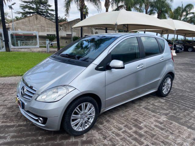 MERCEDES-BENZ A 180 CDI Elegance C. AUTOMATICO
