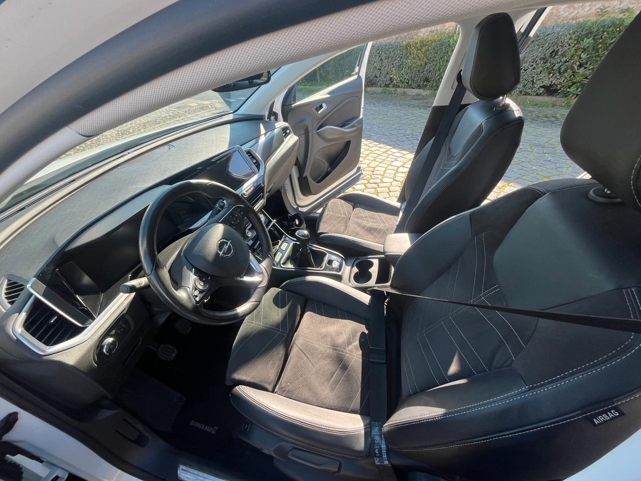 Opel Grandland 1.2 Turbo 12V 130 CV GS