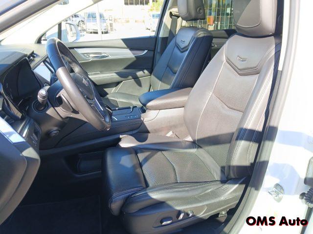 CADILLAC XT5 3.6L V6 AWD AT Premium