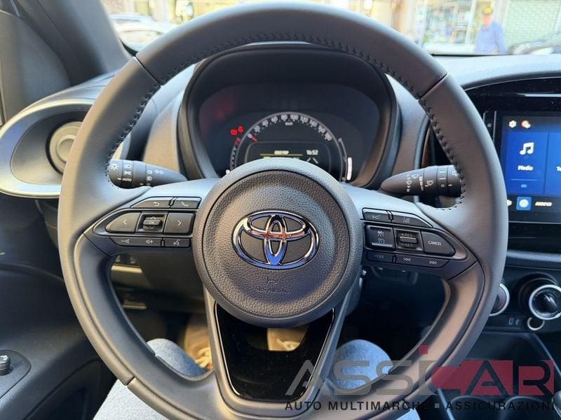 Toyota Aygo X 1.0B (72 CV) Active S-CVT