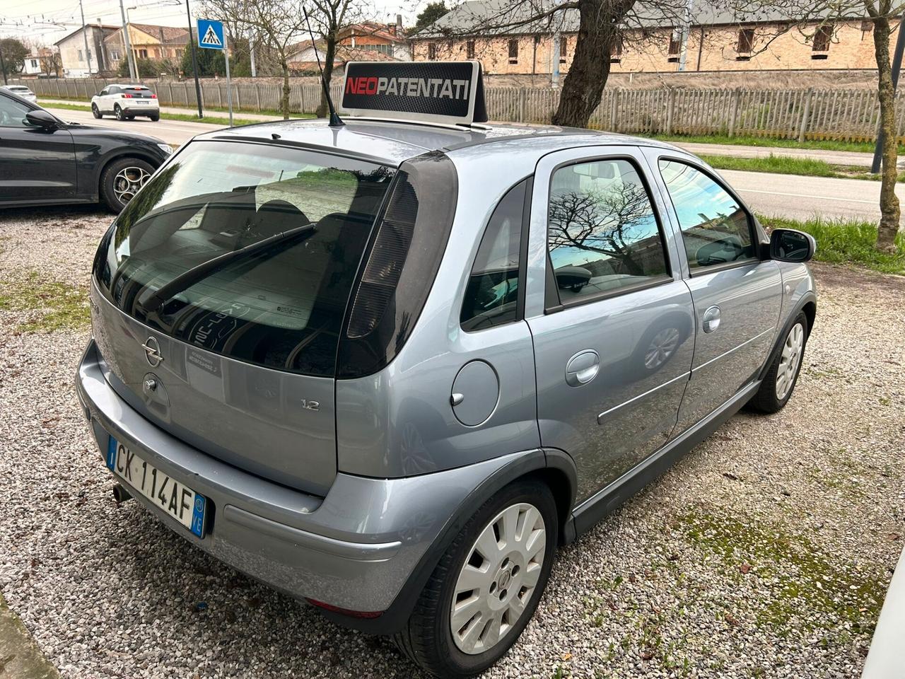Opel Corsa 1.2 5 porte Edition