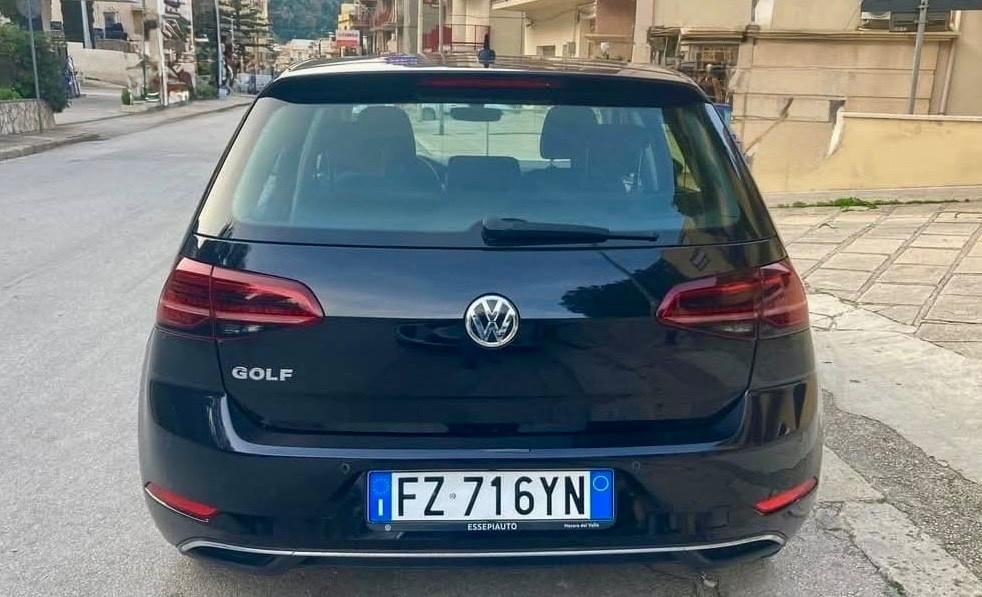 Volkswagen Golf 2.0 TDI 150 CV DSG Sport Edition