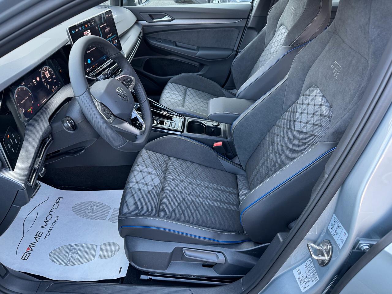 Volkswagen Golf 1.5 etsi R-Line Plus 150cv dsg/NO VINCOLI/PRONTA