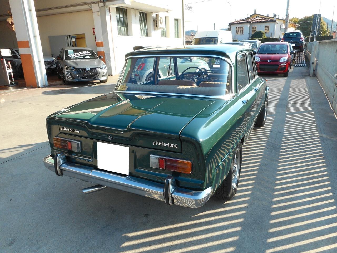 Alfa Romeo Giulia 1300