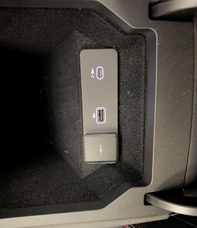 Land Rover Discovery Sport Discovery Sport 1.5 I3 PHEV 309 CV R-Dynamic Business | IVA ESPOSTA
