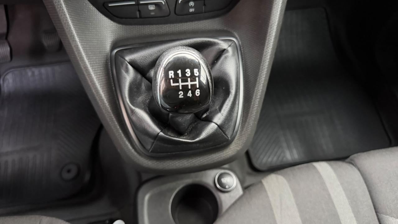 Ford Transit Connect 200 1.0 EcoBoost S&S PC Furgone Trend