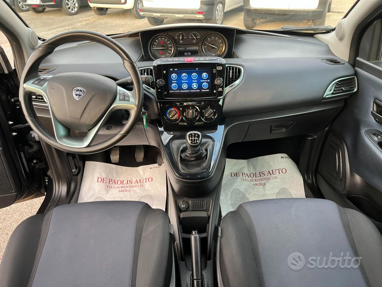 Lancia Ypsilon 1.0 FireFly 5 porte S&S Hybrid Gold