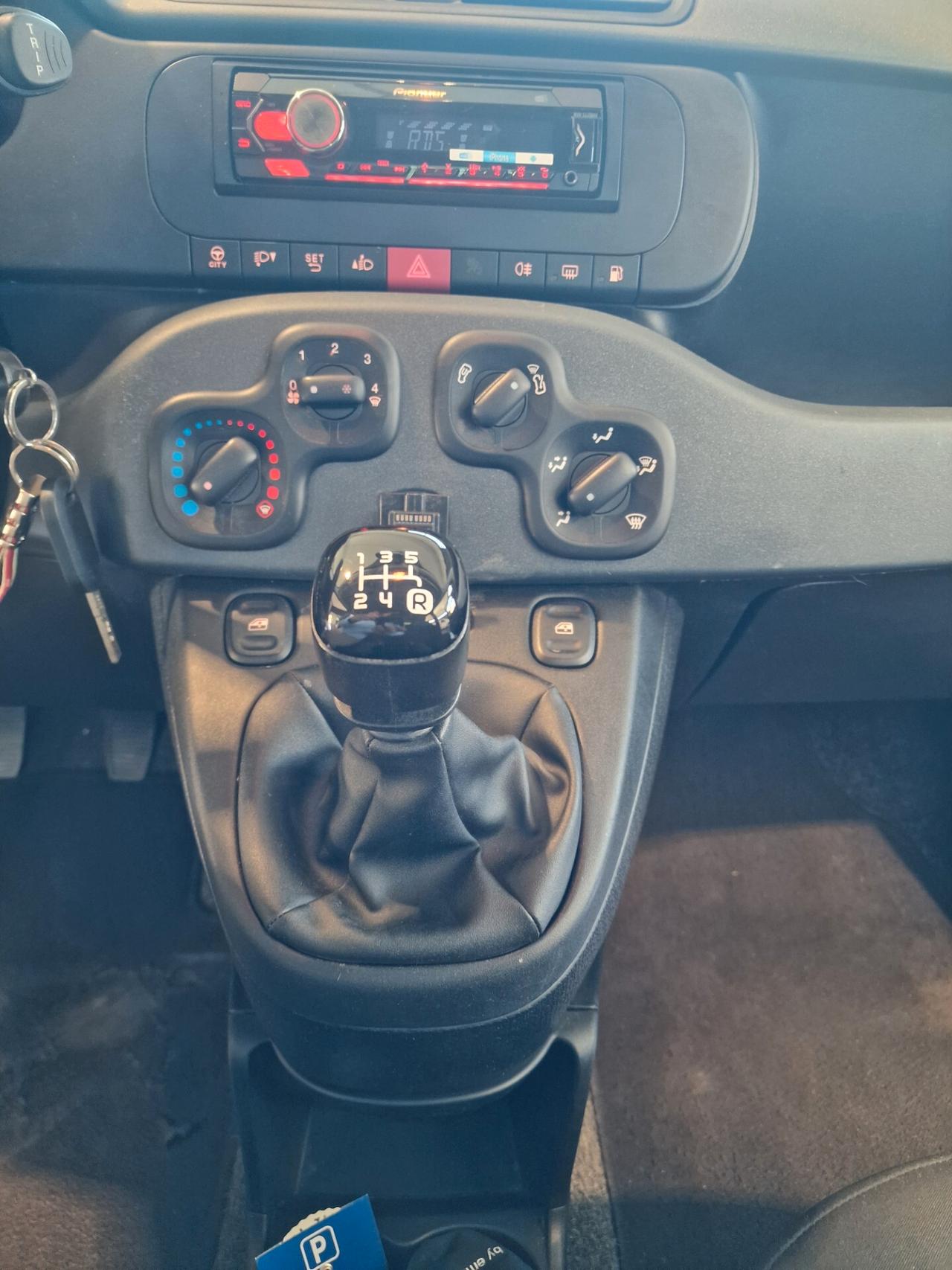 Fiat Panda 1.2 BENZINA-GPL