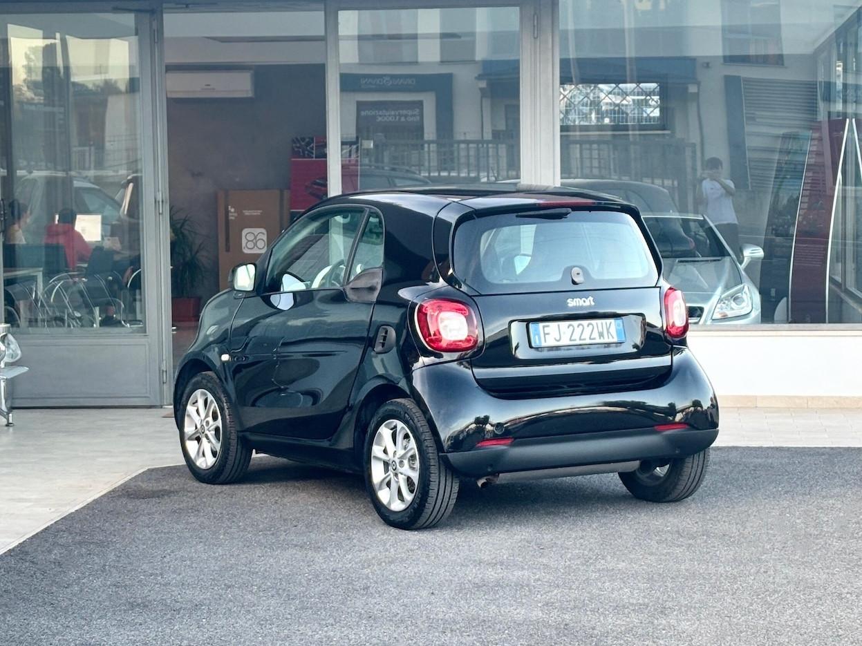 Smart ForTwo 1.0 Benzina 70CV E6 Automatica - 2015