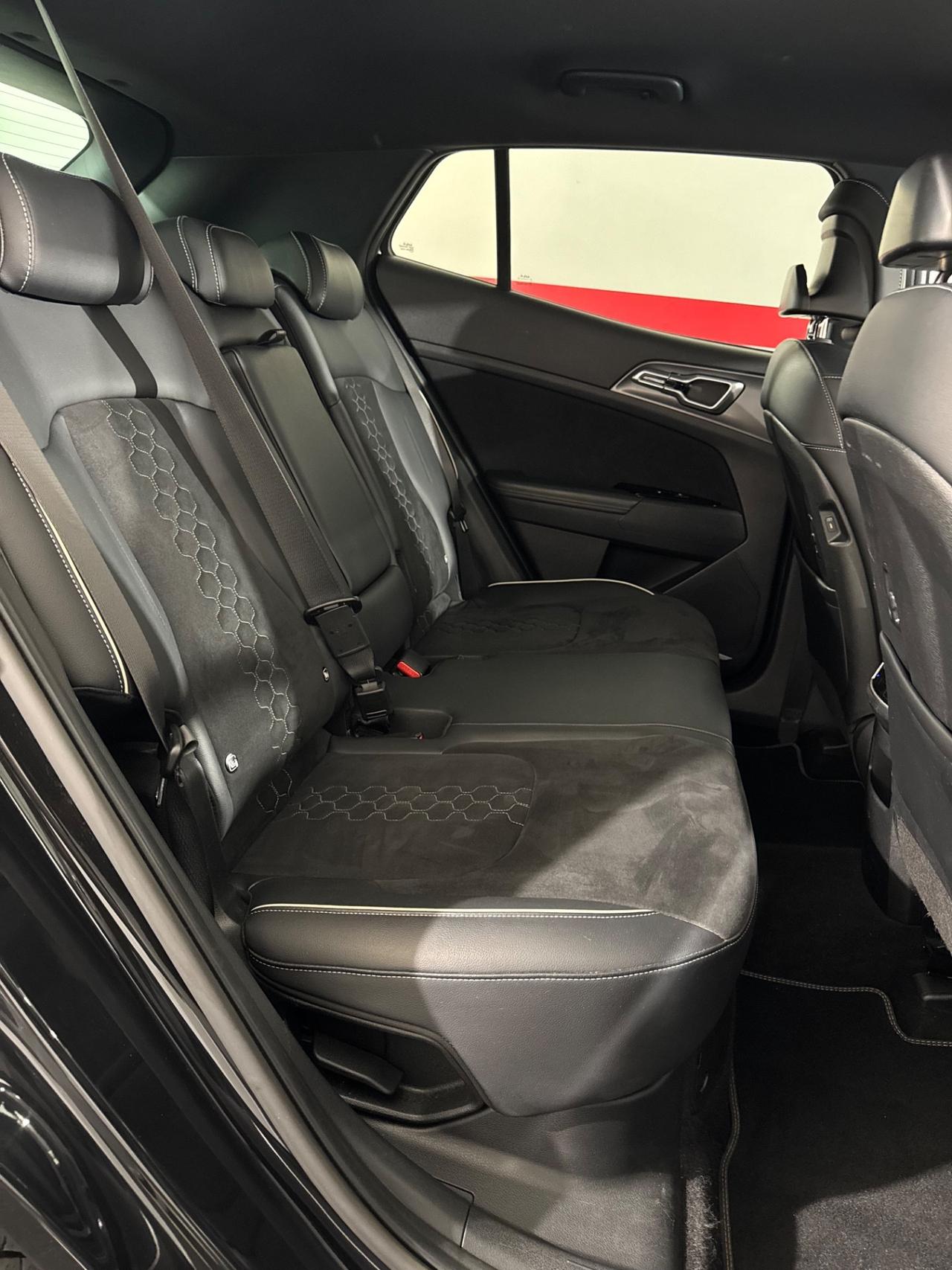 Kia Sportage 1.6 TGDi HEV AWD AT GT-line