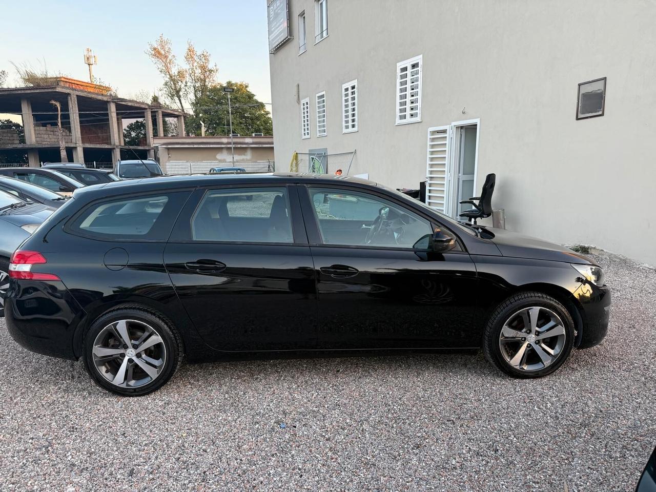 Peugeot 308 BlueHDi 120 S&S EAT6 SW GT Line