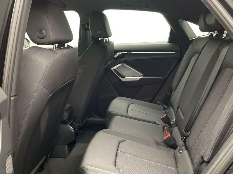 Audi Q3 SPB 35 TFSI S tronic S line 18" Led Matrix Navi Camera