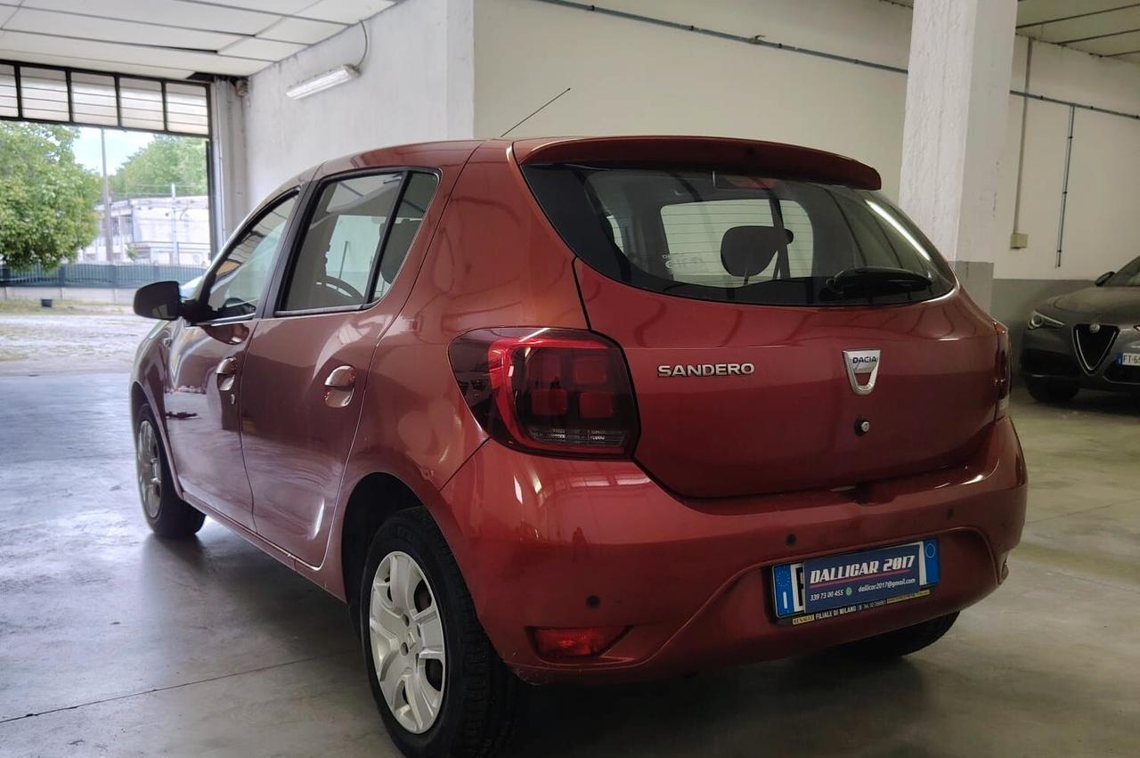 Dacia Sandero 0.9 60Cv (ADATTA A NEOPATENTATI!!)