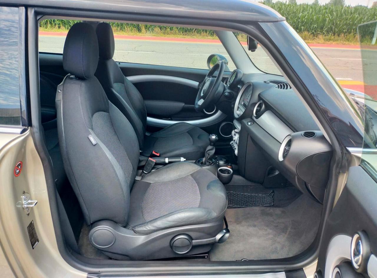 Mini Mini 1.6 16V Cooper Pepper