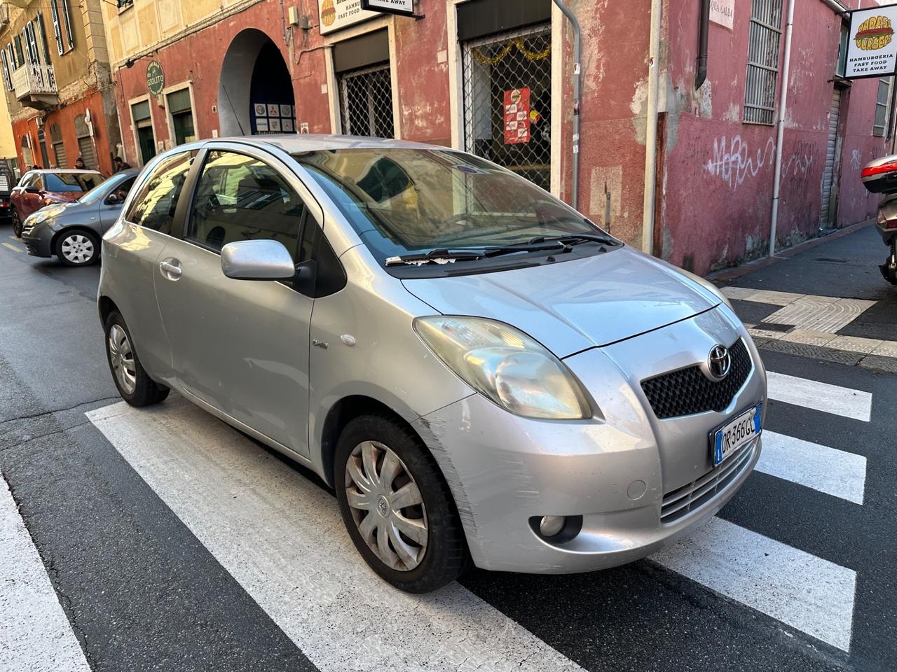 Toyota Yaris 1.4 D-4D 3 porte Navi
