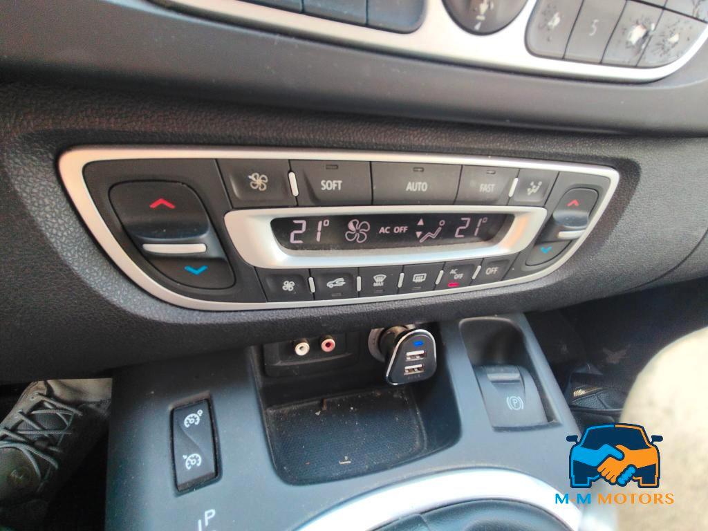 Renault Scenic X-Mod 1.5 dci Dynamique 110cv edc