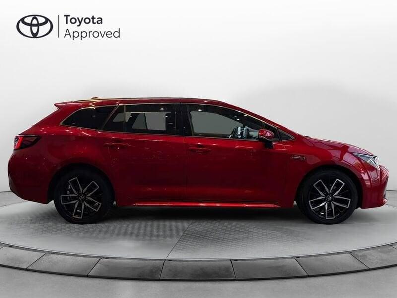 Toyota Corolla TS 1.8 hybrid Style CVT