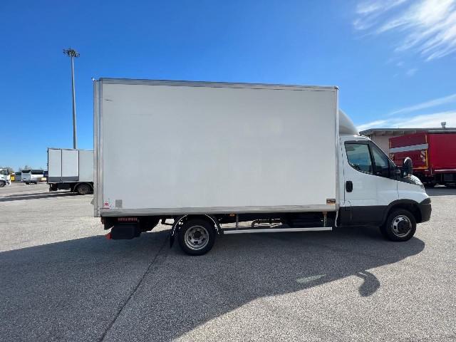 IVECO DAILY 35C15H BOX + SPONDA N