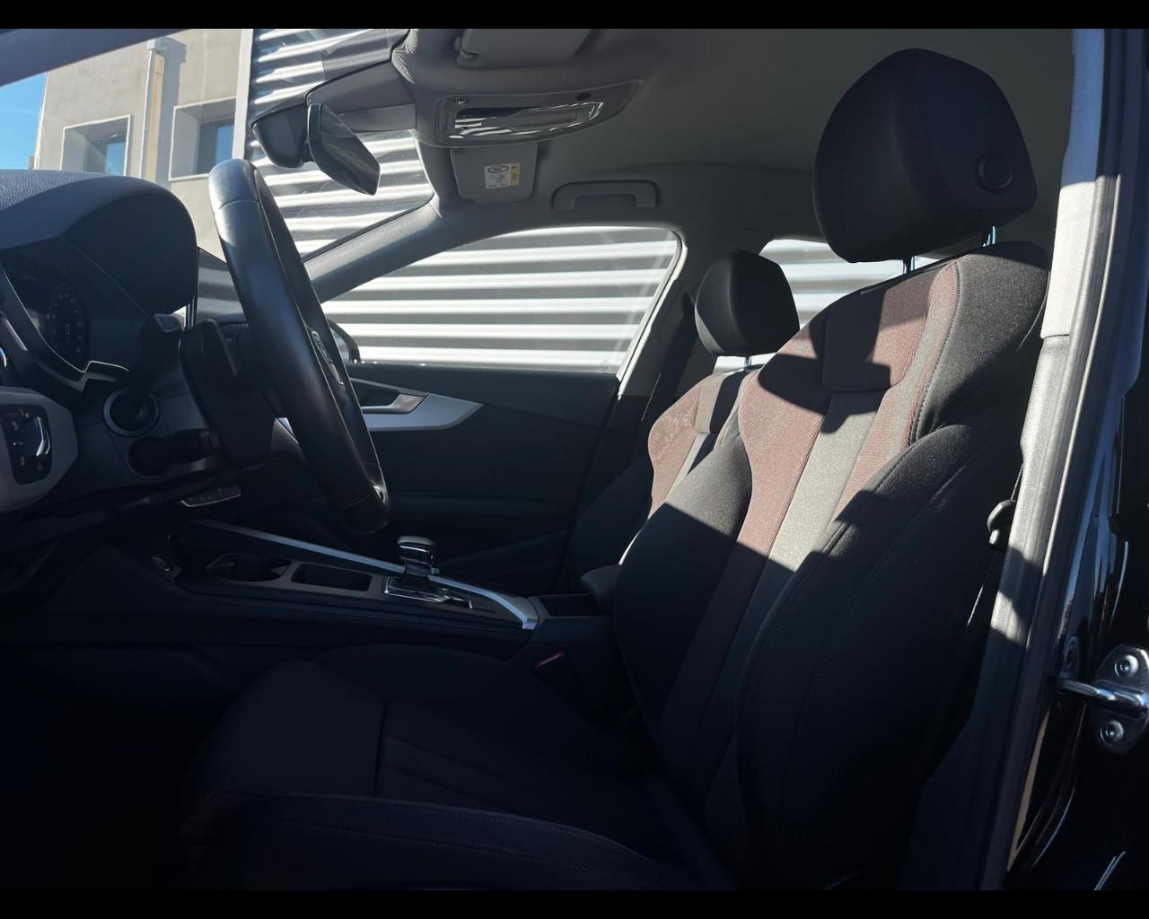 AUDI A4 AVANT 40 TDI MHEV QUATTRO S-TRONIC BUSINESS ADVANCED