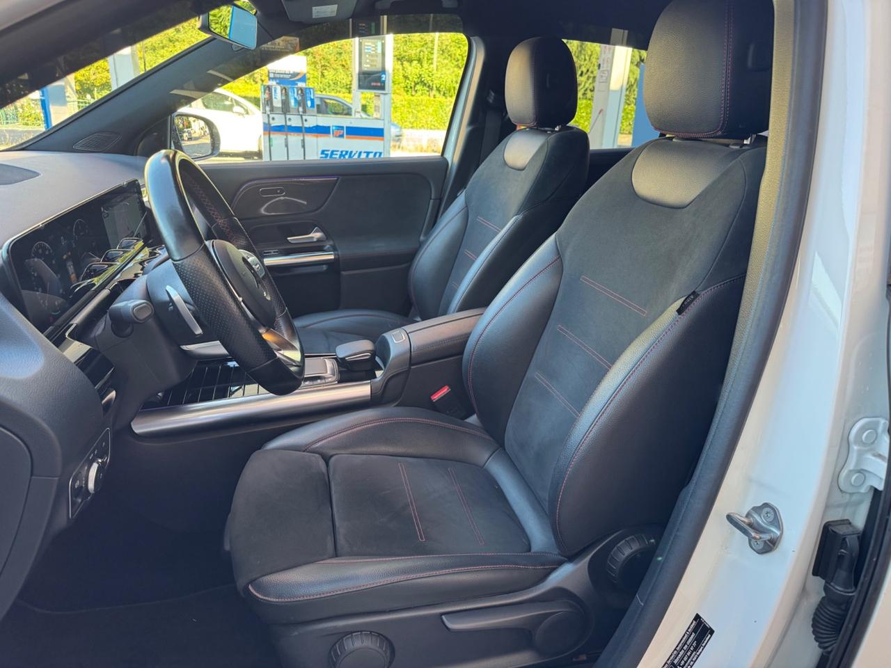 Mercedes-benz GLA 200 180 d Premium AMG