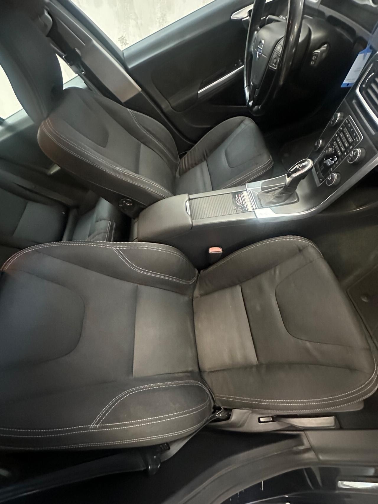 Volvo V60 D3 Momentum