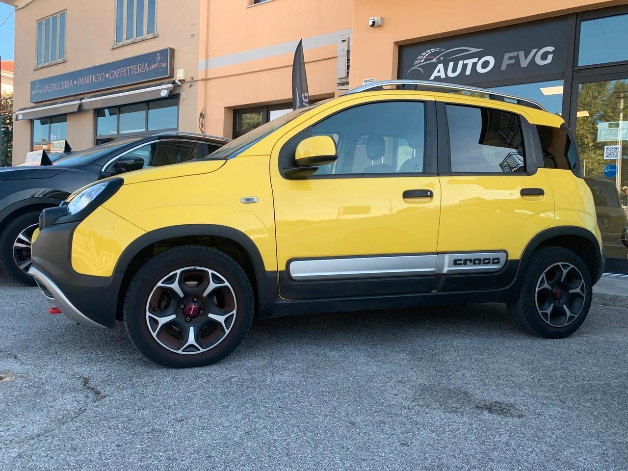 Fiat Panda 1.0 FireFly Hybrid CityCross 5p. Unicop.