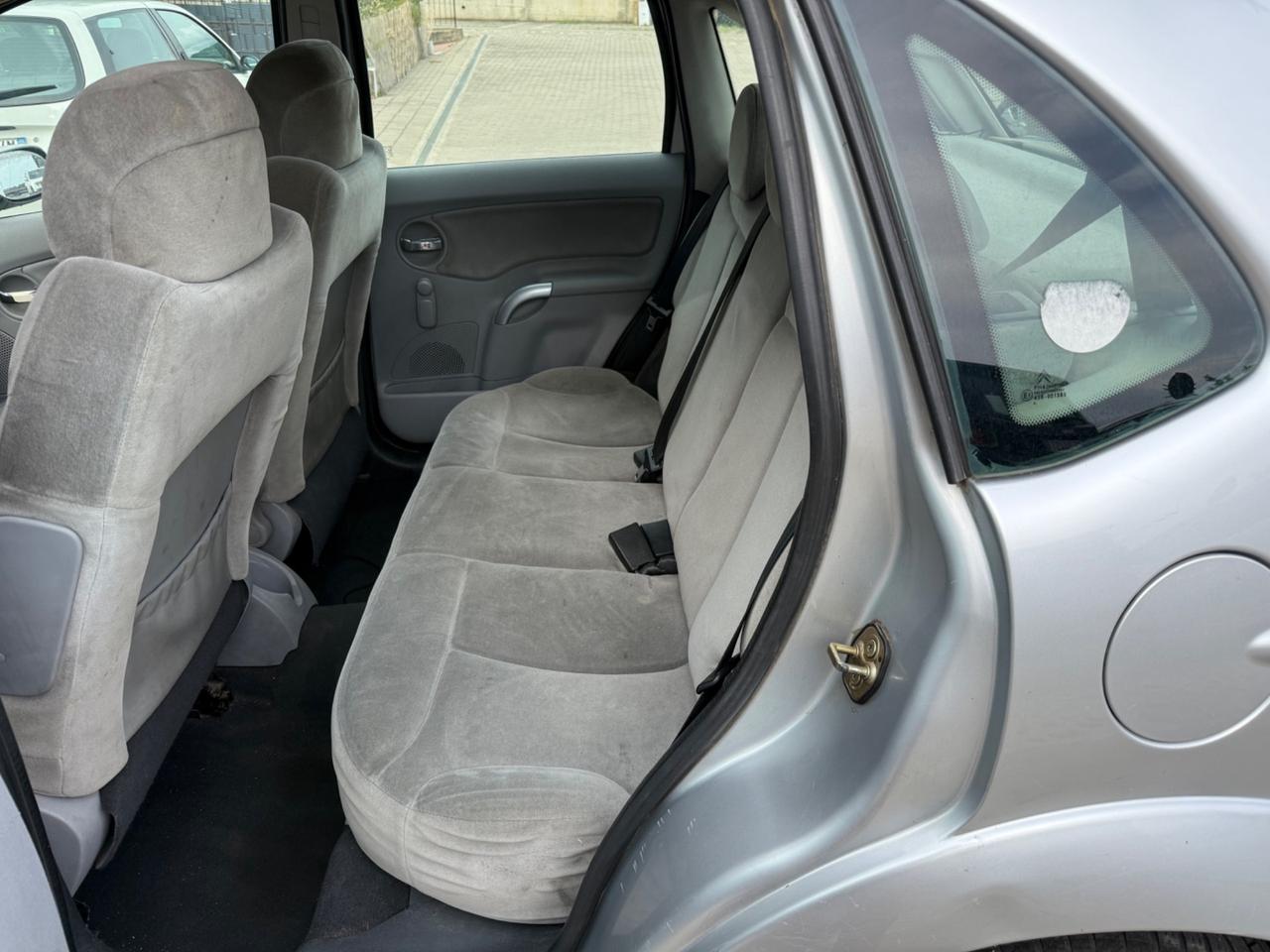 Citroen C3 1.4 HDi 70CV Exclusive neopatentati