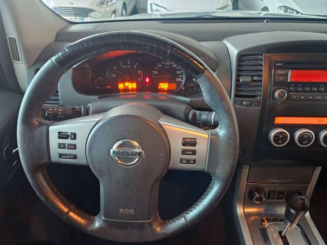 Nissan Navara 2.5 dci d.cab LE PLUS AUTOMATICO 4X4
