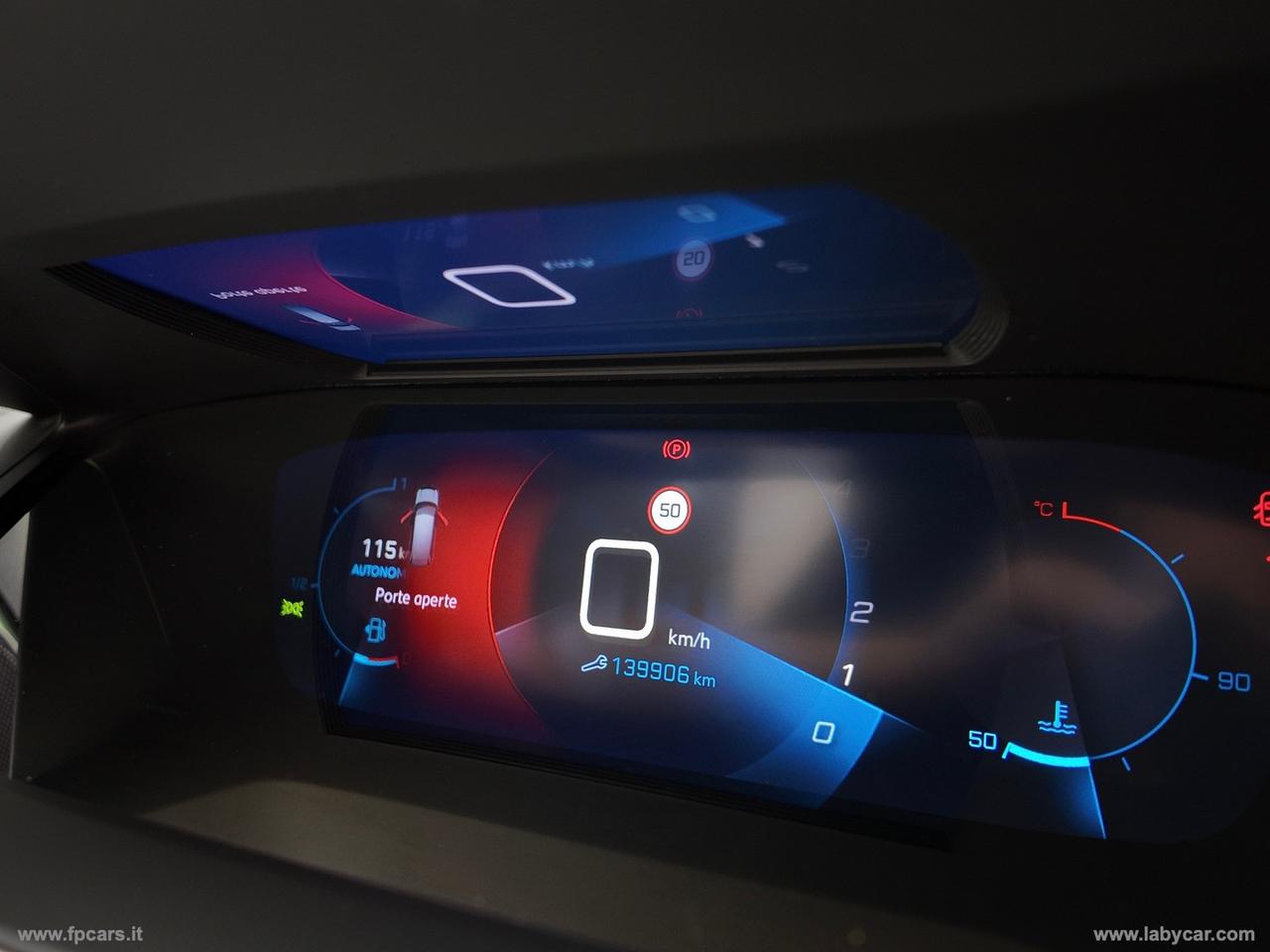 PEUGEOT 2008 BlueHDi 100 S&S GT Line