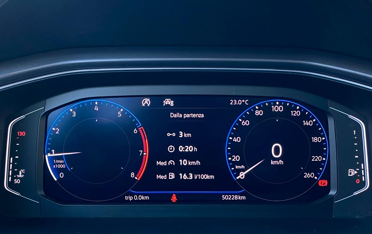 Volkswagen T-Roc Business IQ. Drive 1.0 TSI 116CV