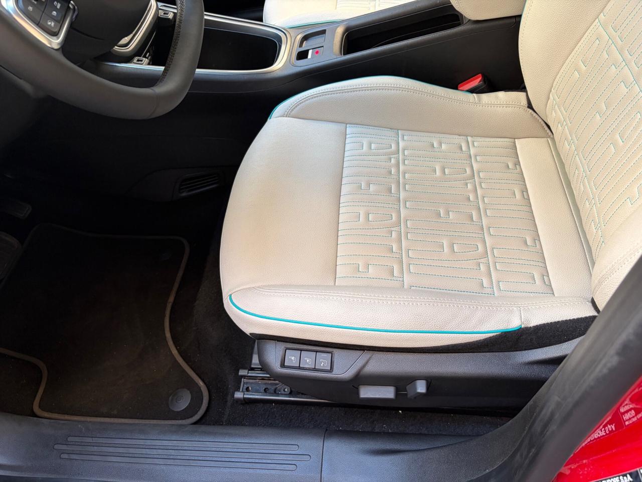 Fiat 600 Hybrid 110 CV DCT MHEV La Prima