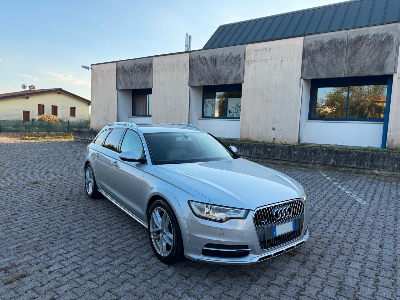 Audi A6 Allroad 3.0 TDI Quattro Business plus