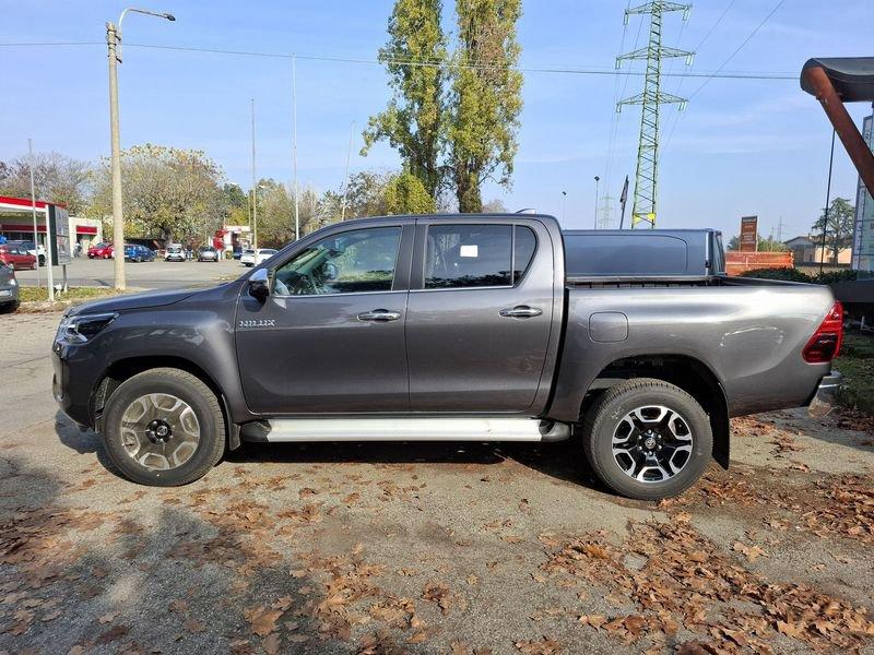 Toyota Hilux 2.4 D-4D A/T 4WD 4 porte Doppia Cabina Executive
