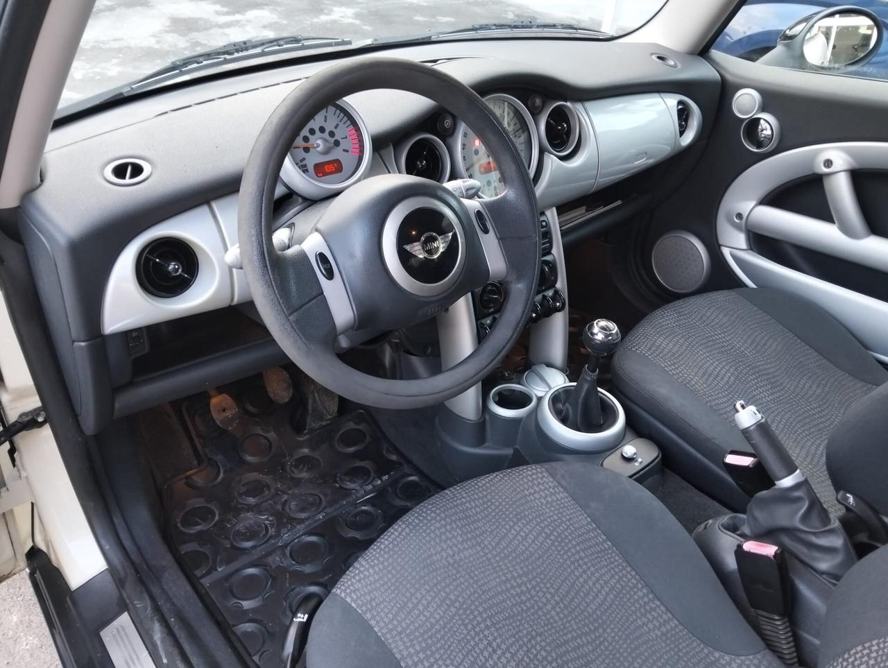 Mini 1.6 16V Benzina Cooper 2003