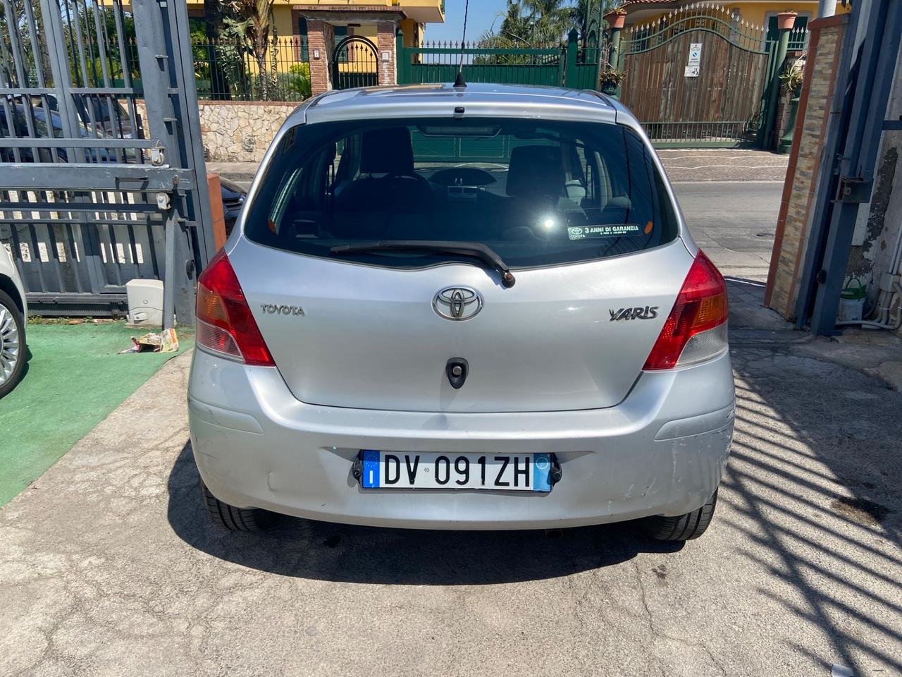 Toyota Yaris 1.3 5 porte Sol