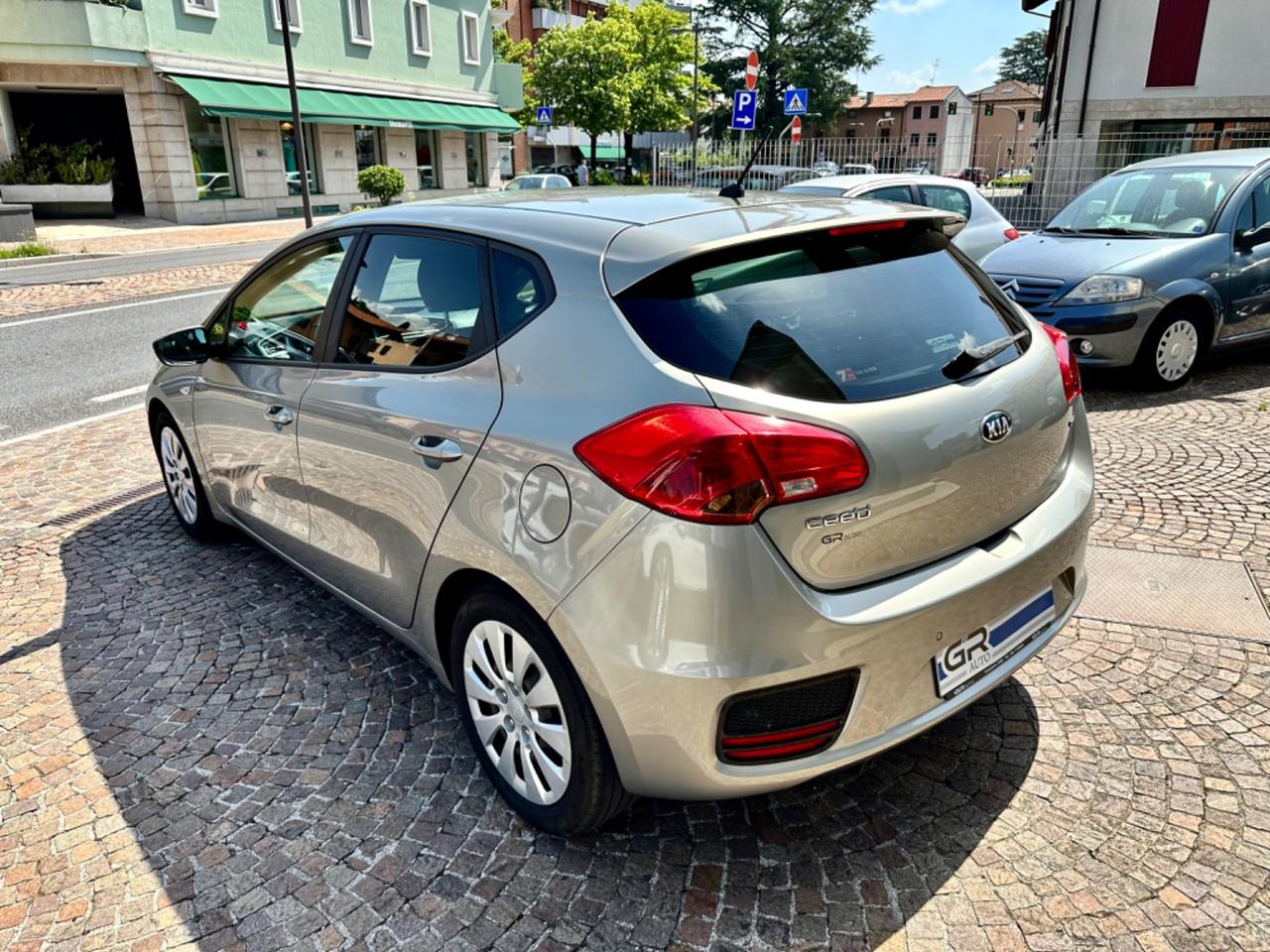 Kia Ceed 1.6CRDi 110CV 5P Cool -Uniproprietario