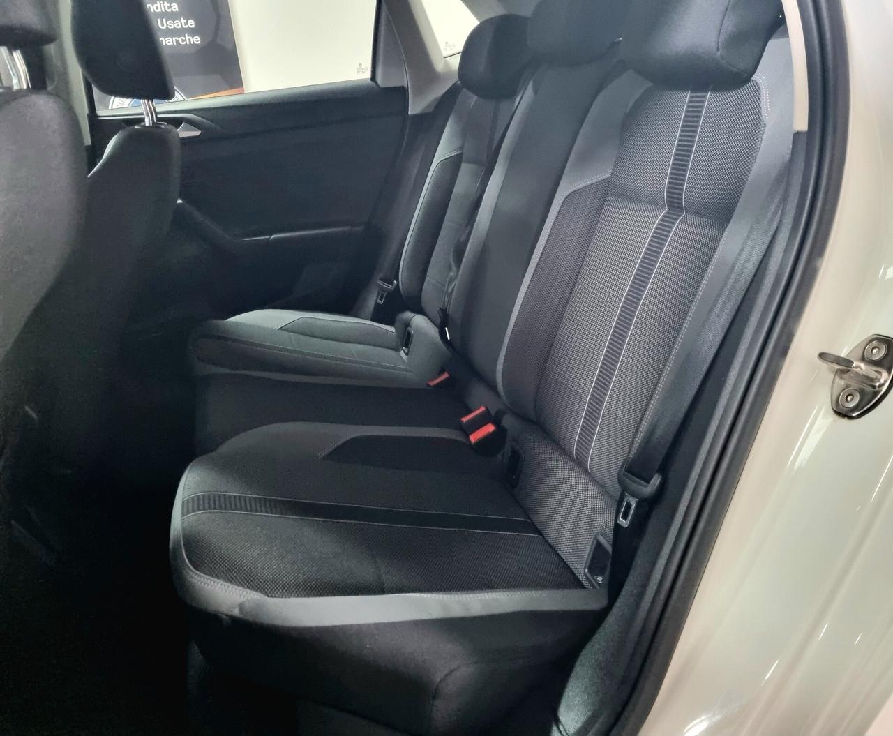 VOLKSWAGEN POLO 1.0 TSI 5p. R-LINE