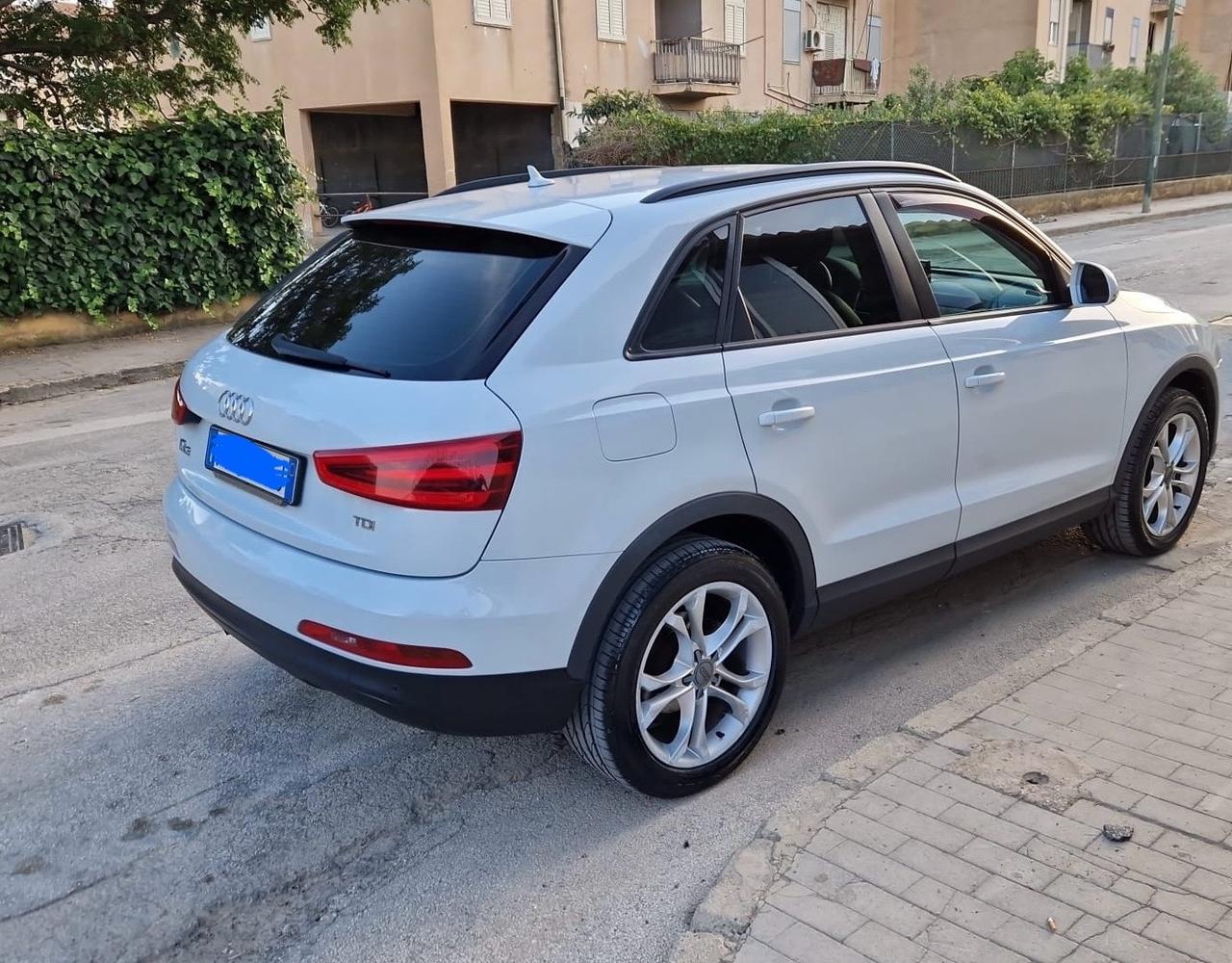 Audi Q3 2.0 TDI 140 cv manuale 2012