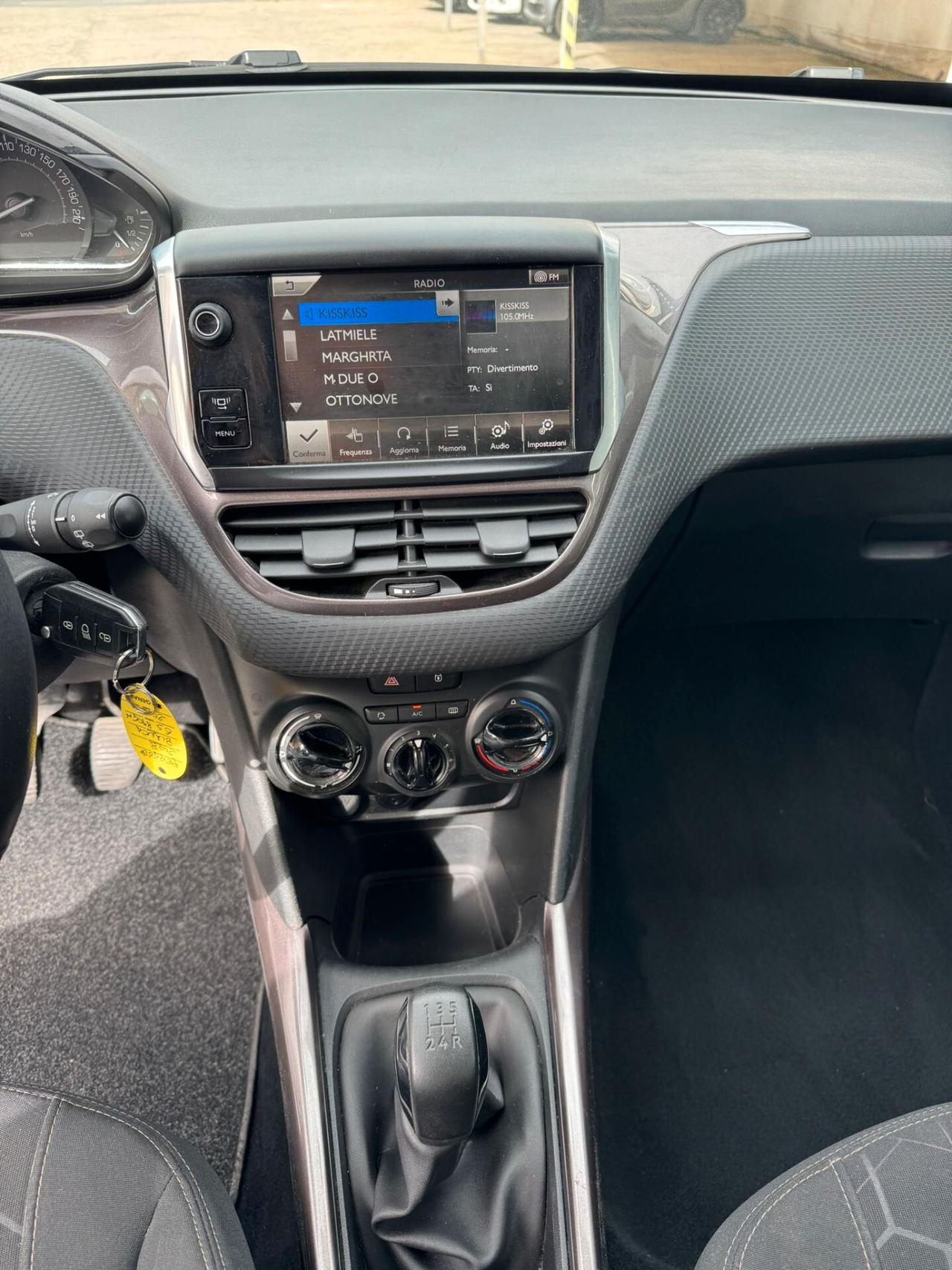 Peugeot 2008 1.2 VTi 82CV Active