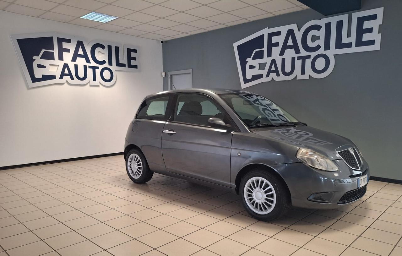 Lancia Ypsilon 1.2 Argento