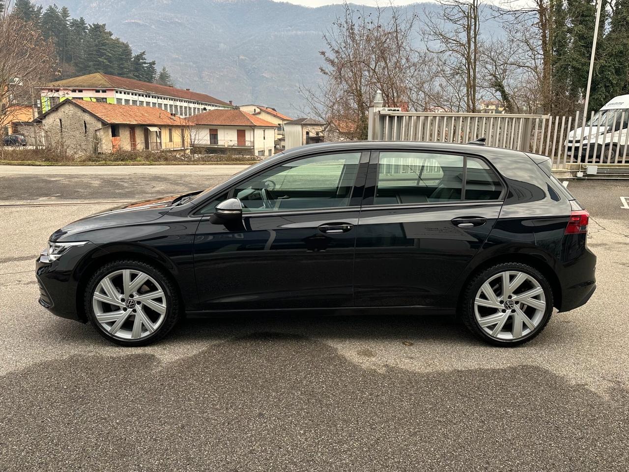 Volkswagen Golf 1.0 TSI EVO Life