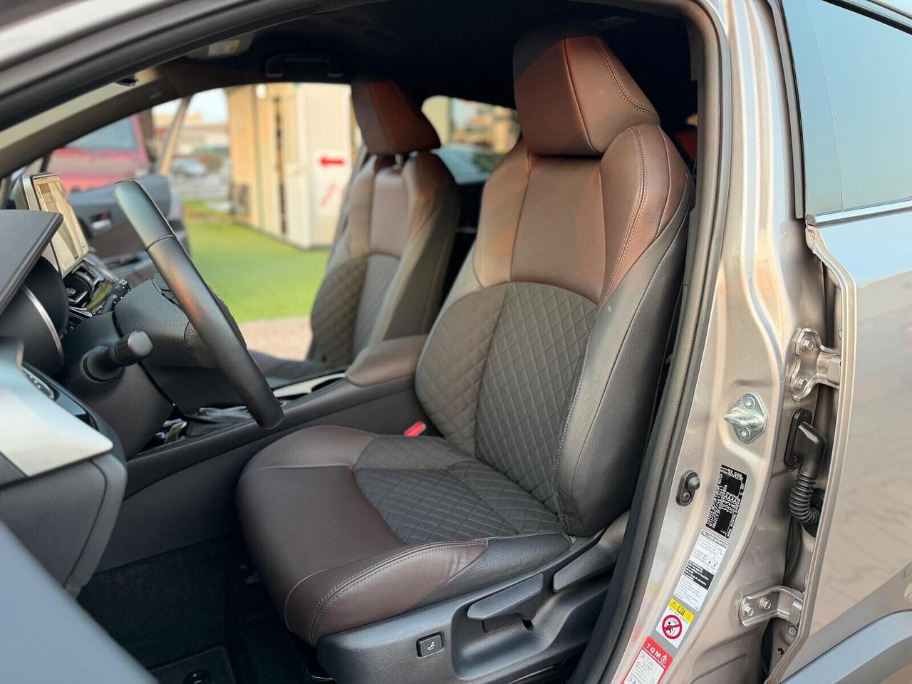 Toyota C-HR 1.2 Turbo CVT 4WD Lounge