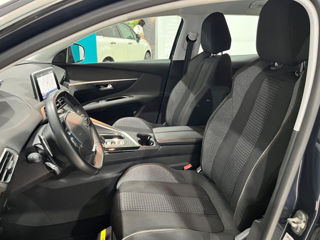 PEUGEOT 3008 DIESEL 2019 *UNICOPROPRIETARIO *KM CERTIFICATI